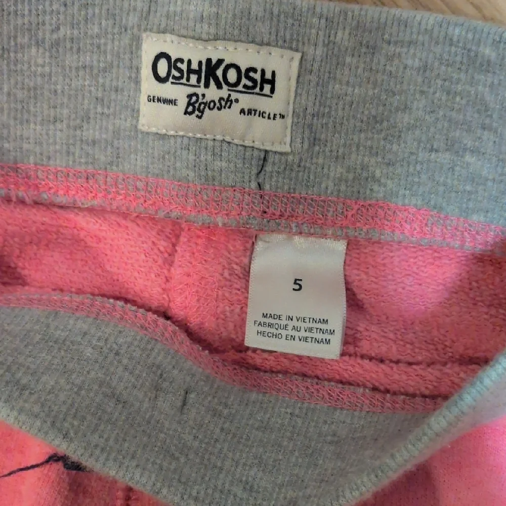 OshKosh Bgosh charming pink
